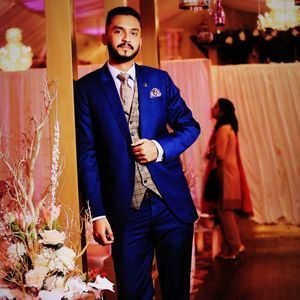 Meet your Posher, Hammad